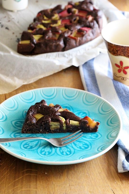 Rezeptbild: Gesunder Schokoladkuchen mit Rhabarber