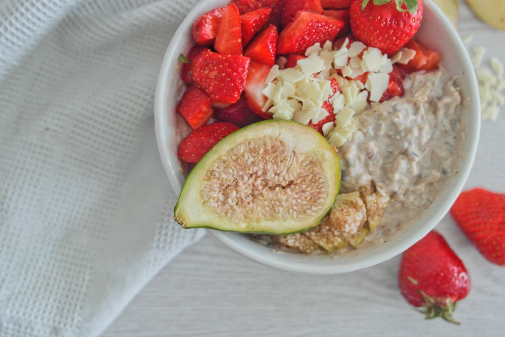 Rezeptbild: White Chocolate Porridge mit Feigen