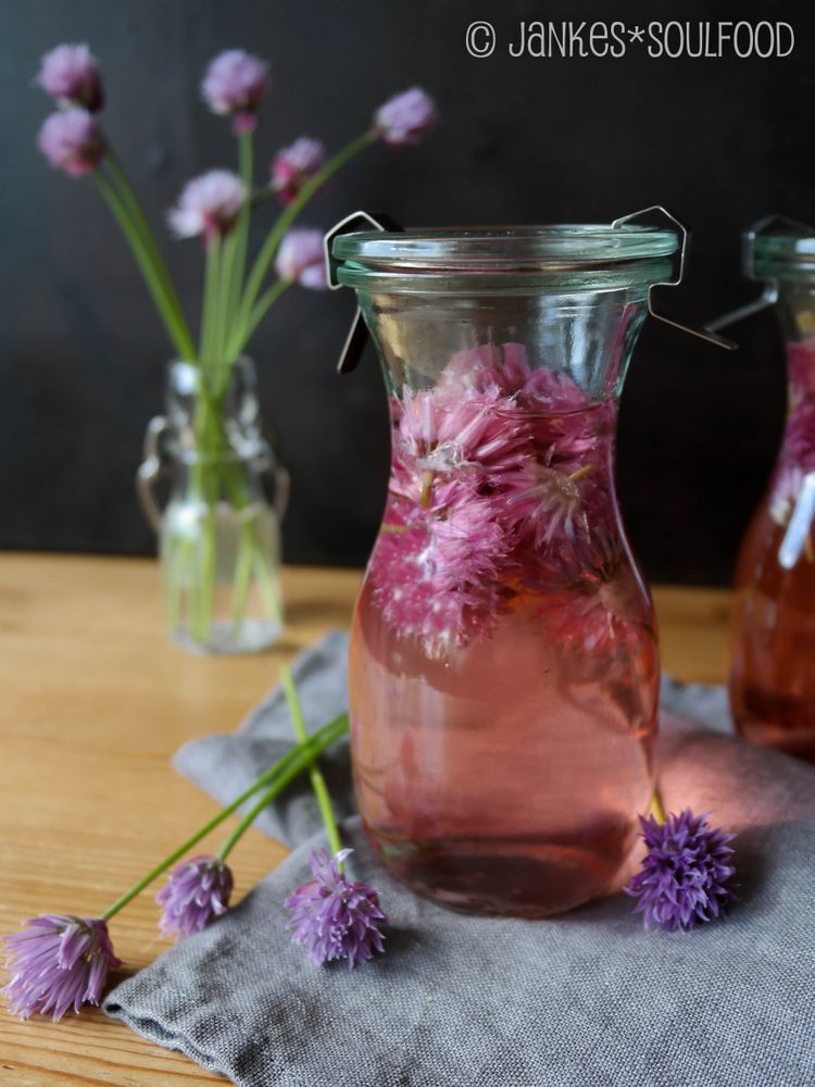 Rezeptbild: Schnittlauchblüten-Essig