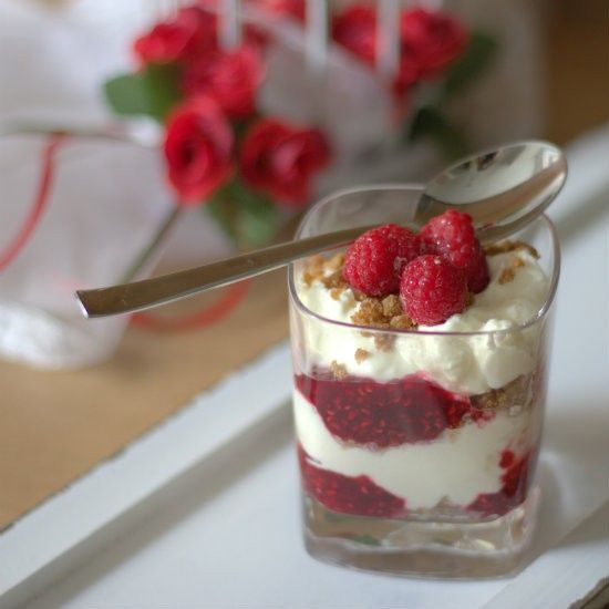Rezeptbild: Himbeer-Käsekuchen im Glas