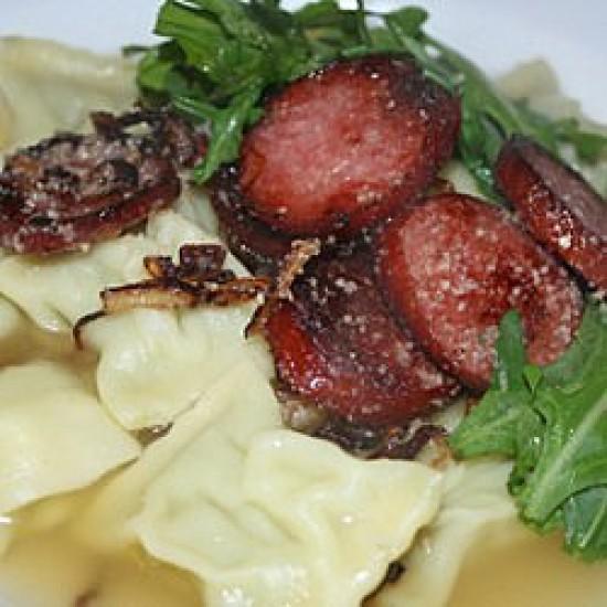 Rezeptbild: Maultaschensuppe mit Cabanossi