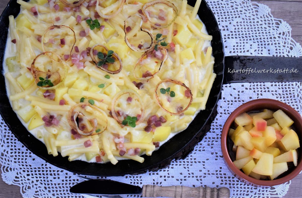 Rezeptbild: Älplermagronen mit Apfelkompott