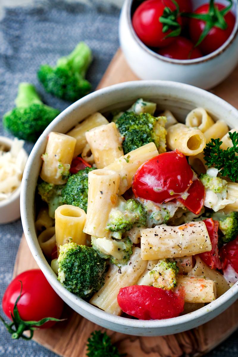 Rezeptbild: Brokkoli-Nudeln in Parmesan-Sauce