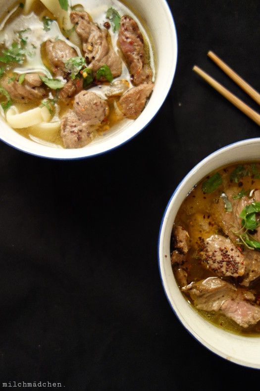 Rezeptbild: Fette Brühe mit Biang-Biang und Kreuzkümmel-Lamm 