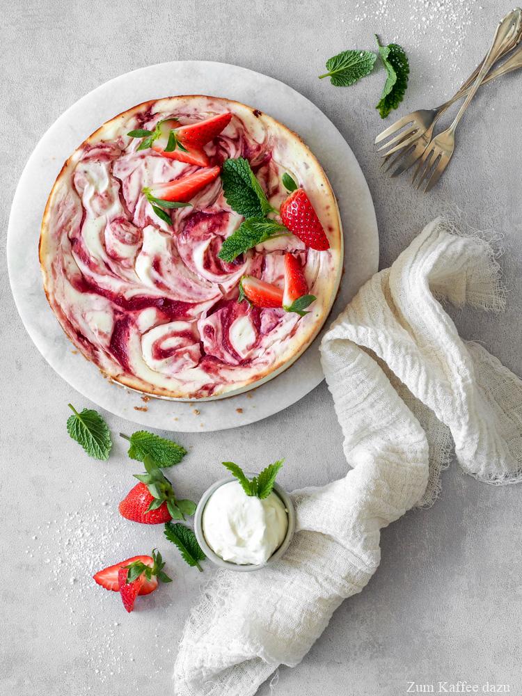 Rezeptbild: Käsekuchen mit Erdbeeren