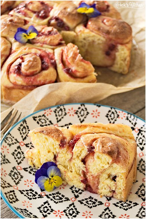 Rezeptbild: Orangen-Preiselbeer Schneckenkuchen