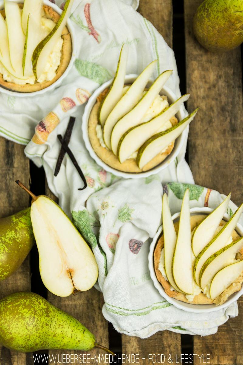 Rezeptbild: Vanillecreme-Tartelettes mit Birne