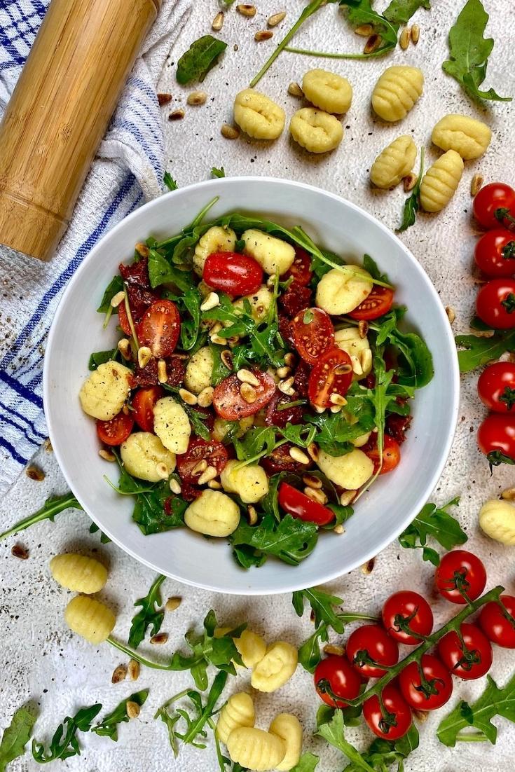 Rezeptbild: Warmer Gnocchi-Salat