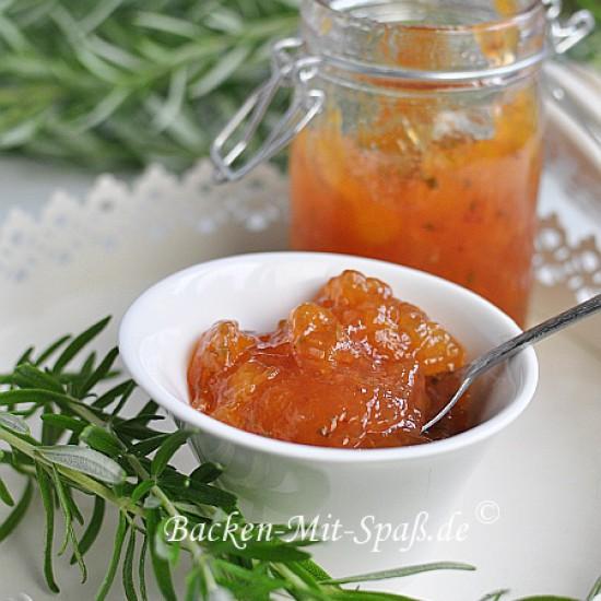 Rezeptbild: Pfirsichkonfitüre mit Rosmarin