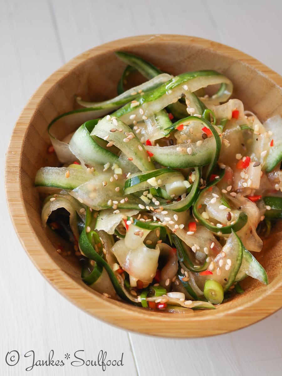 Rezeptbild: Asiatischer Gurkensalat