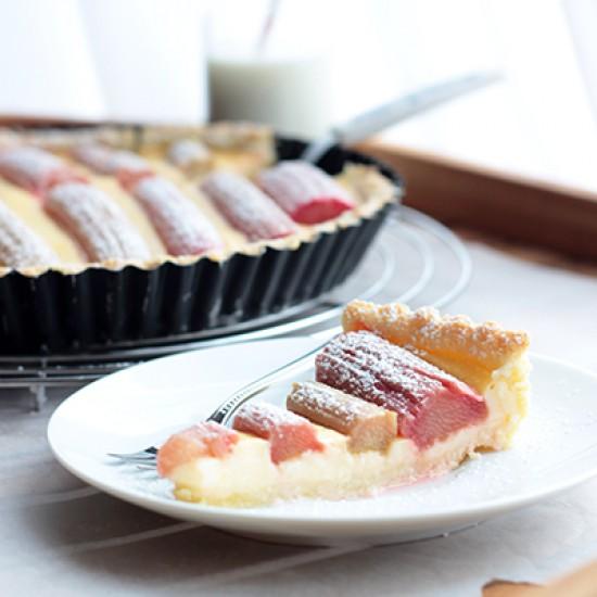Rezeptbild: Rhabarber-Pudding-Tarte