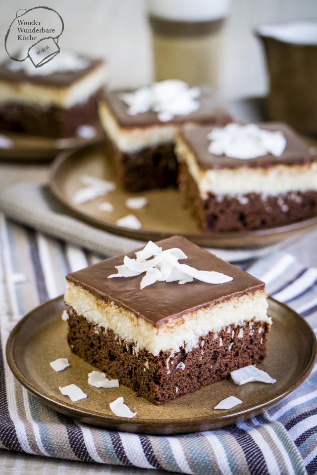 Rezeptbild: Kokos-Schokoladen-Kuchen vom Blech