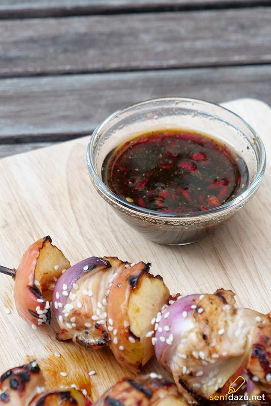 Rezeptbild: Hähnchen Apfel Spieße mit Teriyaki Sauce
