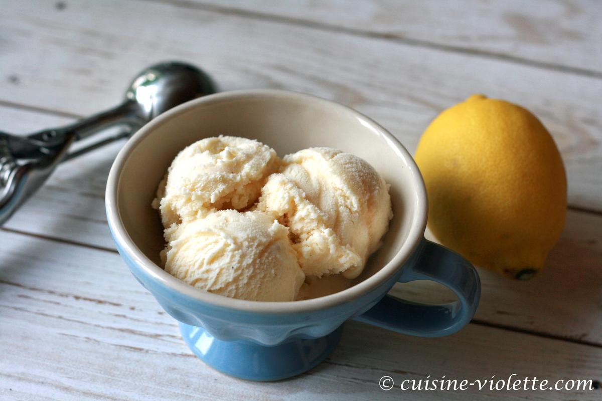 Rezeptbild: Weiße Schokolade-Lemoncurd-Eis