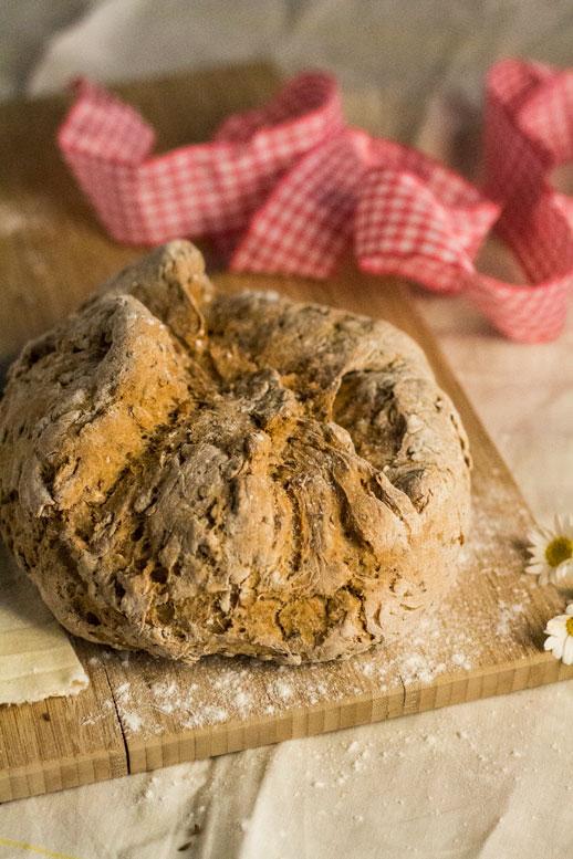 Rezeptbild: Bauernbrot selber machen
