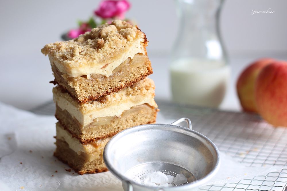 Rezeptbild: Bratapfel-Germcheesecake und Knusperstreusel