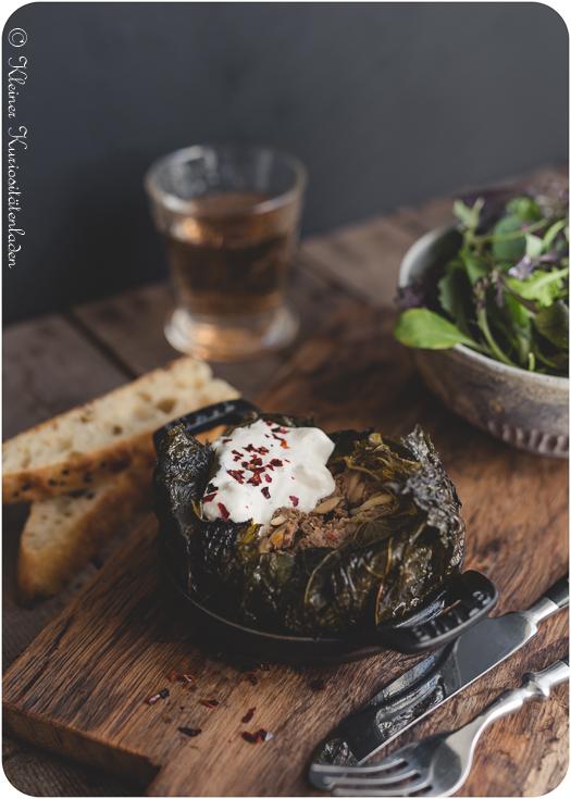Rezeptbild: Ofendolma mit Joghurt-Feta-Sauce