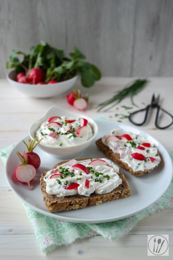 Rezeptbild: Frühlings-Aufstrich mit Radieschen