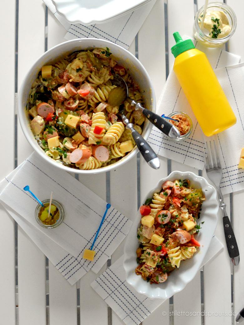 Rezeptbild: Hot-Dog-Nudelsalat