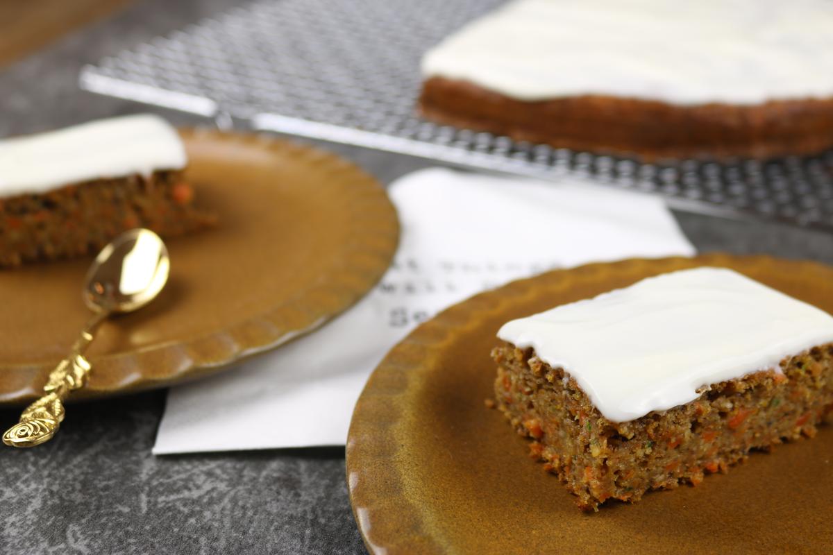 Rezeptbild: Gesunde Carrot-Cake Schnitten