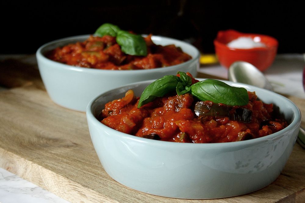 Rezeptbild: Klassische Ratatouille mit Kräutern der Provence
