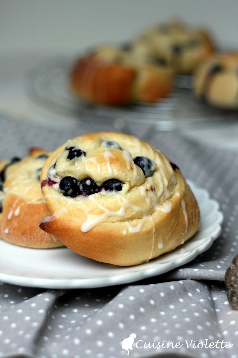 Rezeptbild: Blaubeer-Schnecken mit Frischkäse