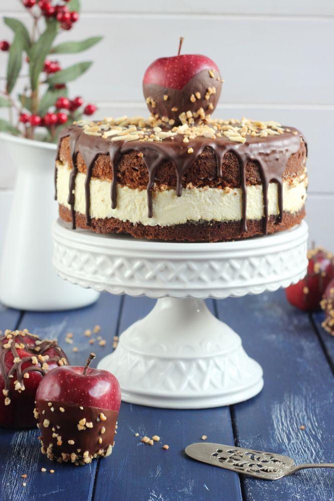 Rezeptbild: Bratapfel-Nuss-Torte