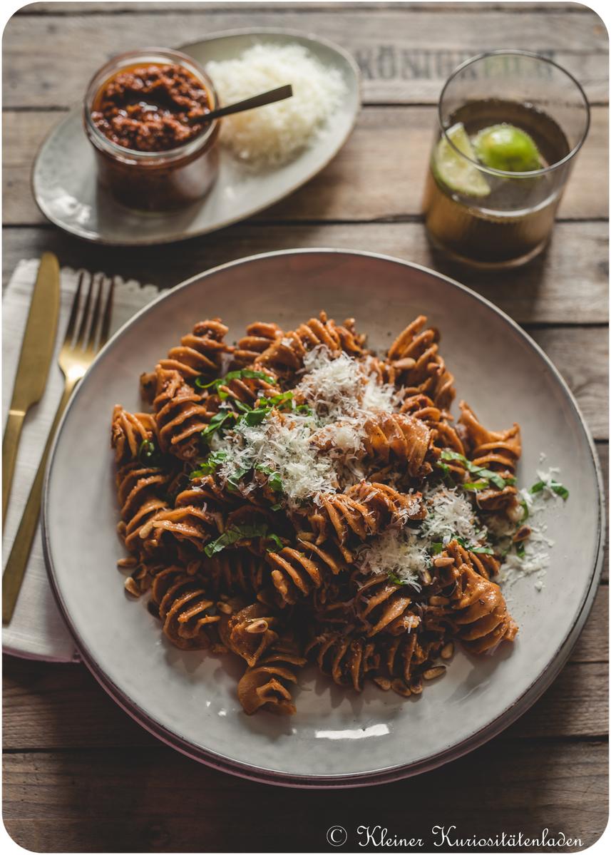 Rezeptbild: Geröstete Pasta mit Pesto Rosso
