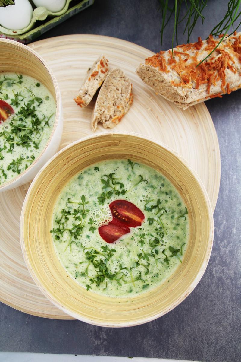 Rezeptbild: Rucolasuppe mit Kresse