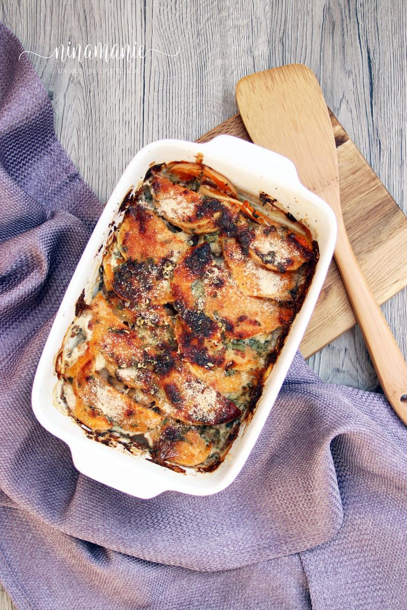 Rezeptbild: Kürbisgratin mit Champignons und Kartoffeln