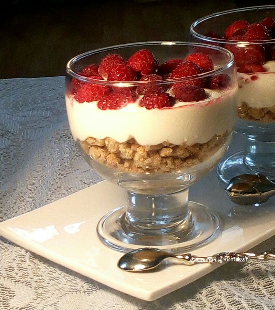 Rezeptbild: Crumble - Frischkäse - Dessert mit Himbeeren