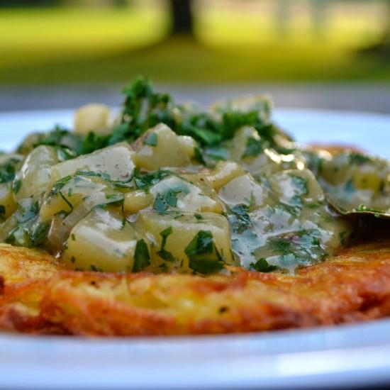 Rezeptbild: Rösti mit Schmorgurkenragout