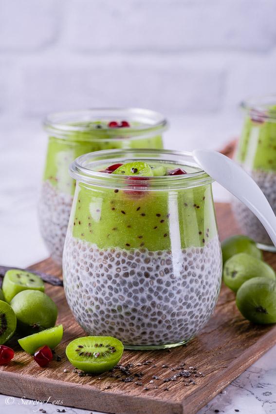Rezeptbild: Chia-Pudding mit Kiwibeeren