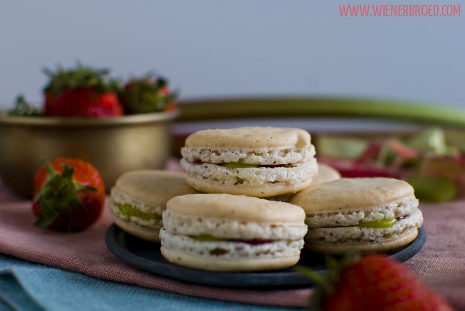 Rezeptbild: Rhabarber-Erdbeer-Vanille-Macarons