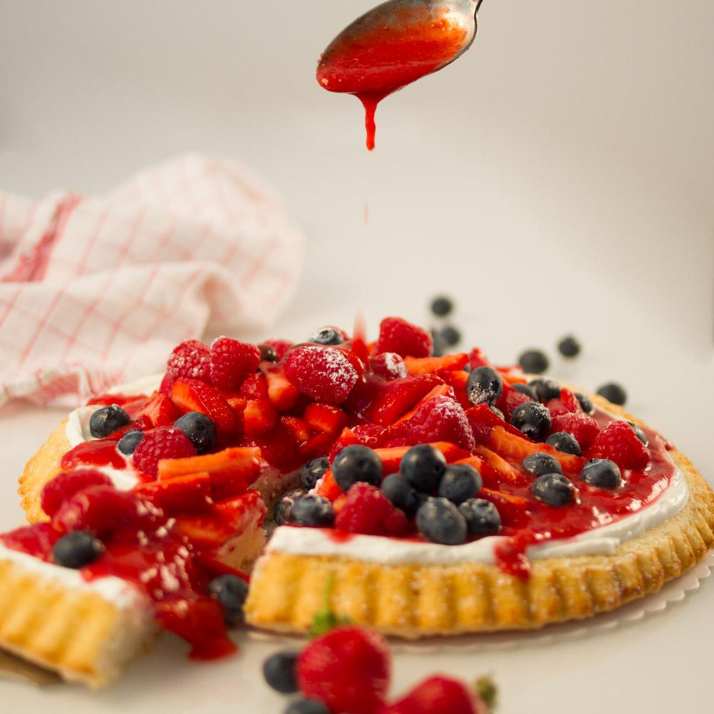 Rezeptbild: Erdbeertorte mit Smoothie-Guss