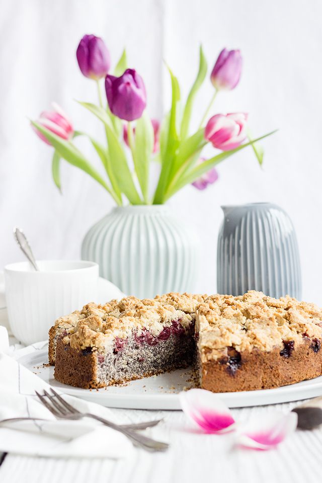 Rezeptbild: Mohn-Kirsch-Streuselkuchen