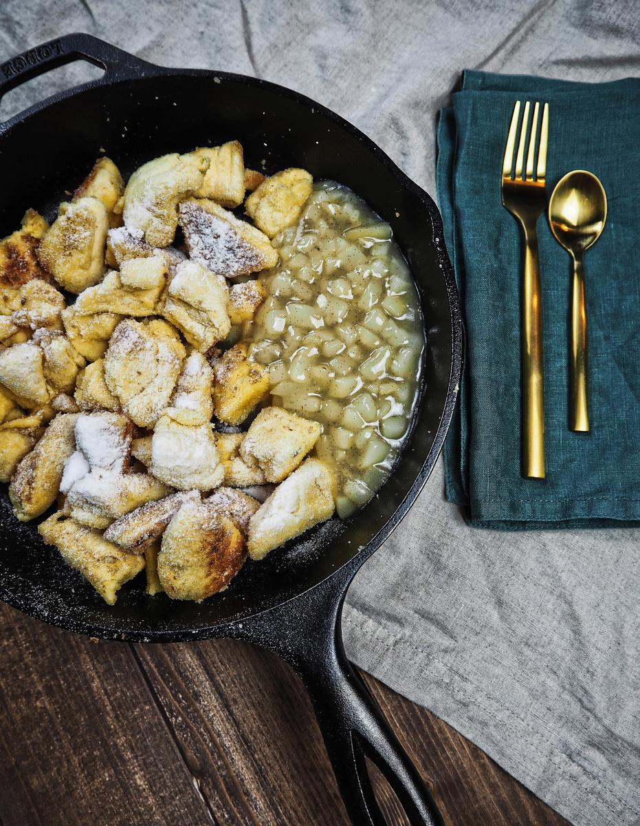 Rezeptbild: Kaiserschmarrn mit Birnen-Tonka-Kompott