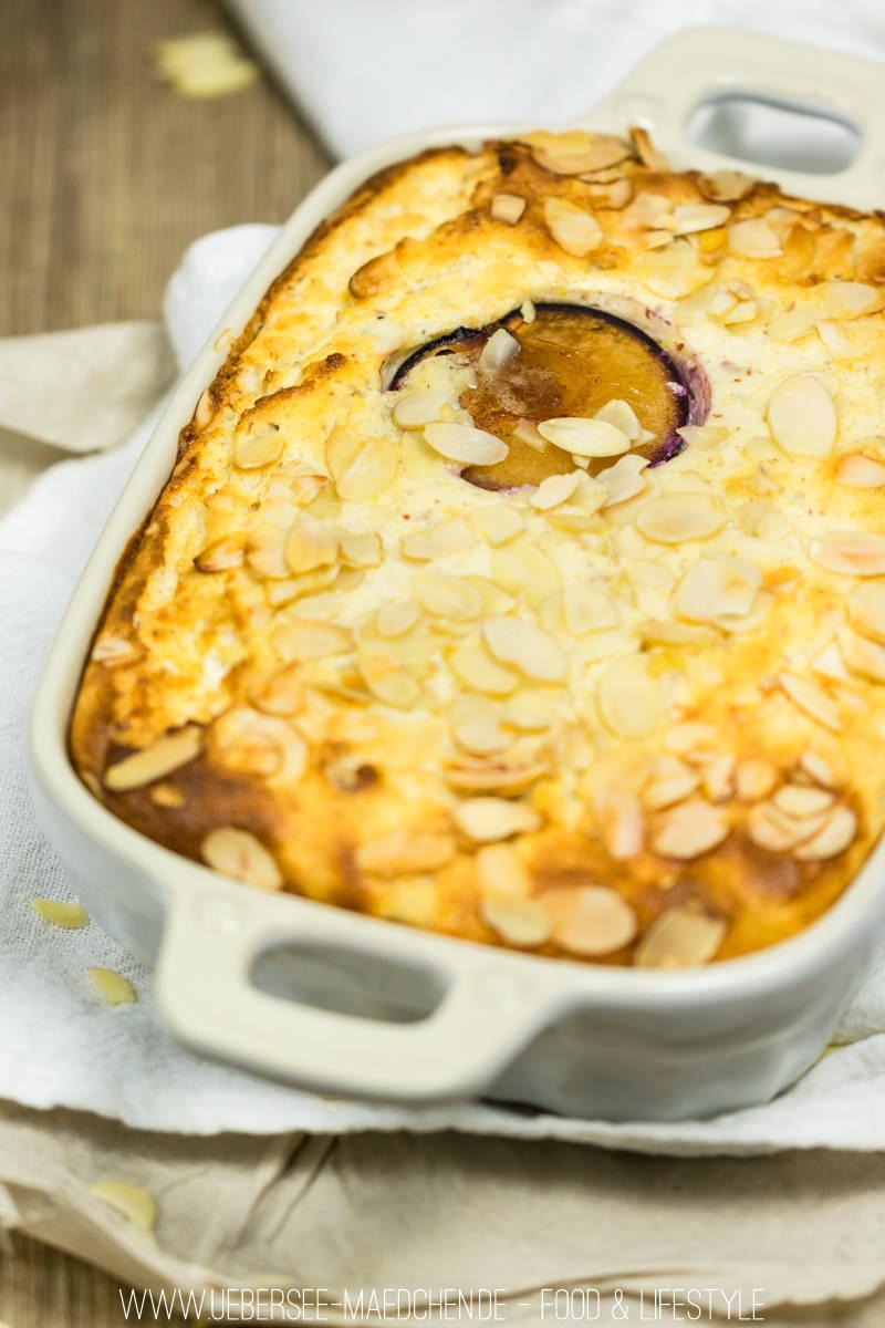 Rezeptbild: Polenta-Quarkauflauf mit Pflaumen