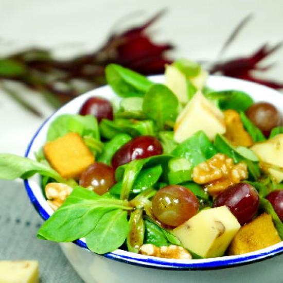 Rezeptbild: Feldsalat mit Mirtillo-Rosso-Dressing