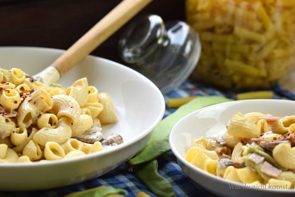 Rezeptbild: Nudeln mit Champignons und Bohnen