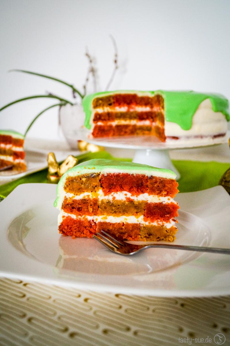 Rezeptbild: Oster-Karottenkuchen im Schachbrettmuster