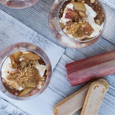 Rezeptbild: Rhabarber Mascarpone Dessert