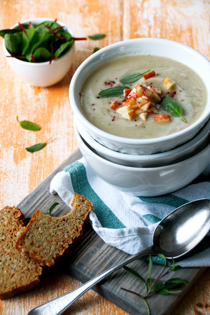 Rezeptbild: Apfel-Sellerie-Suppe