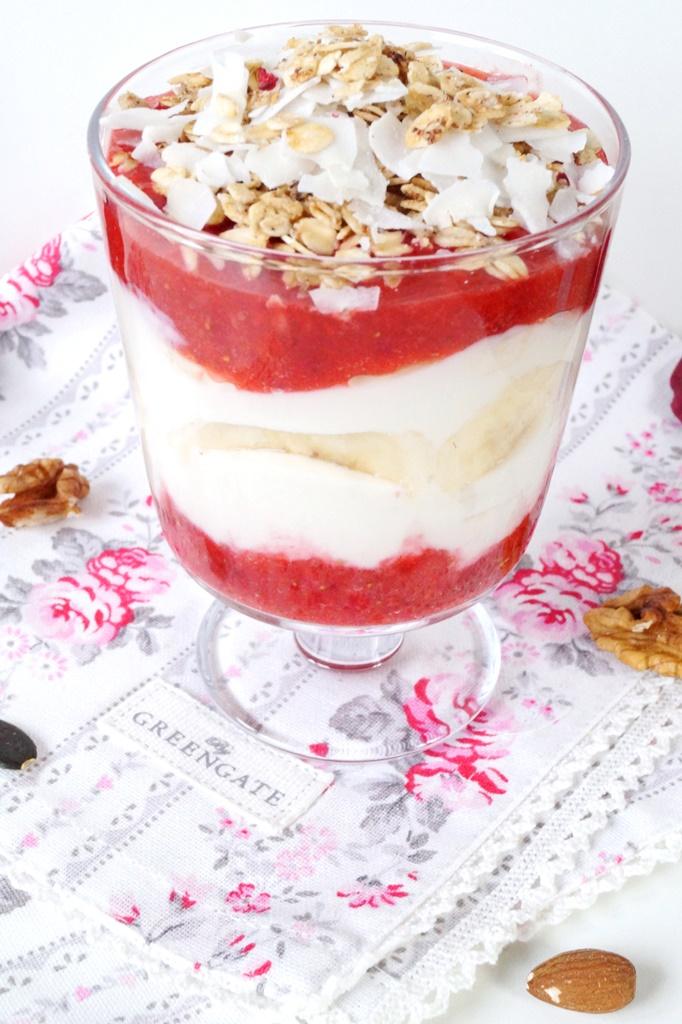 Rezeptbild: Erdbeerdessert / Dessert im Glas