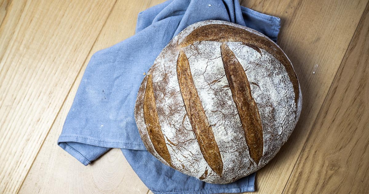 Rezeptbild: Rundes Weizensauerteigbrot (ideal für Starter)