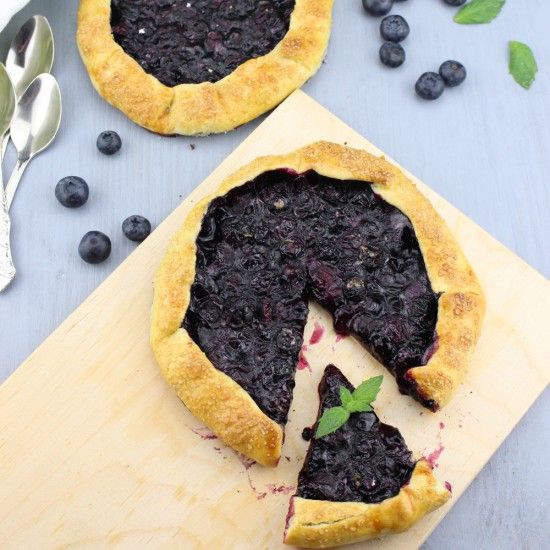 Rezeptbild: Heidelbeer-Galettes
