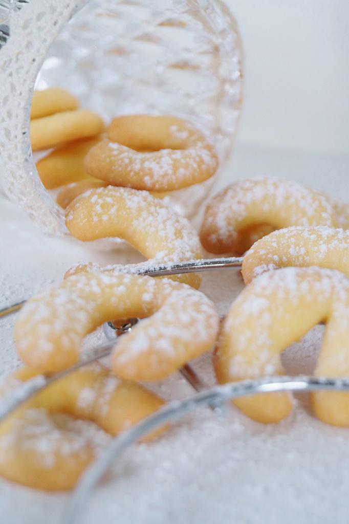 Rezeptbild: Orangen Vanille Kipferl