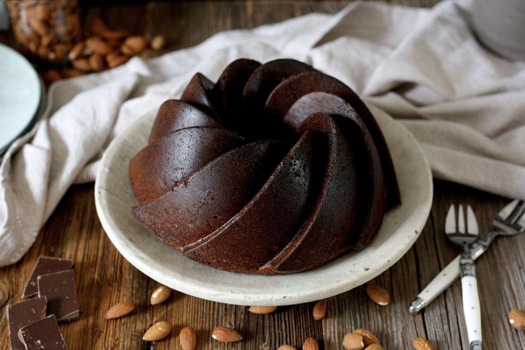 Rezeptbild: Glutenfreier Schoko-Nuss-Gugelhupf