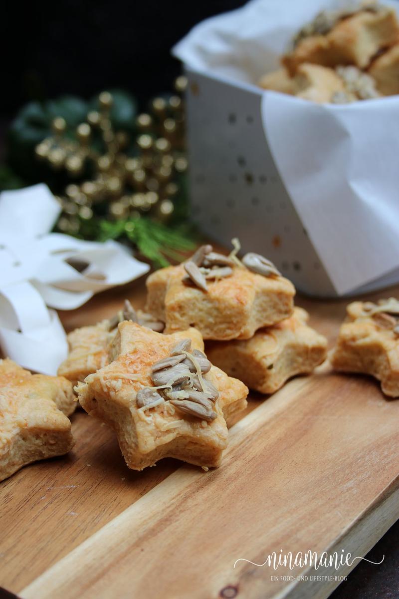 Rezeptbild: Käseplätzchen – weihnachtliches Käsegebäck