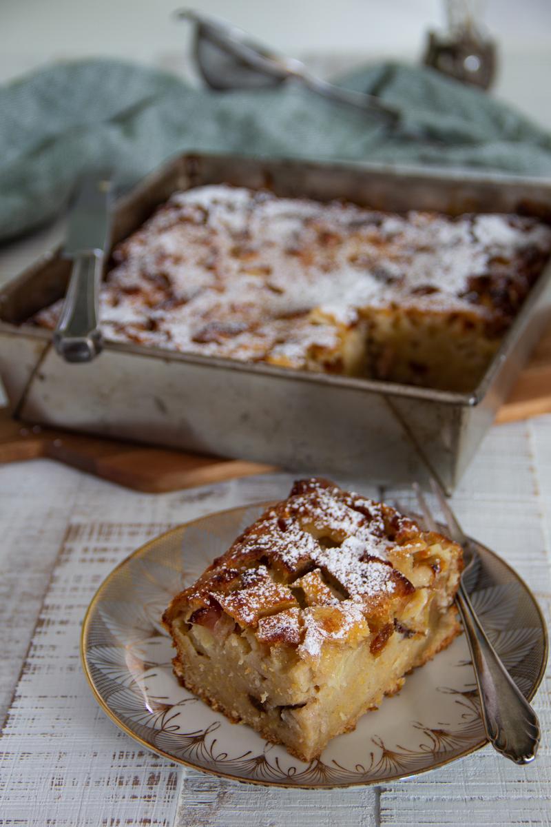 Rezeptbild: Bustrengo – Bologneser Apfelkuchen mit Maisgrieß